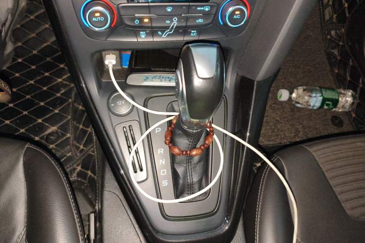Used Ford Focus 2017 Sedan 1.6L Automatic Fashion Edition Smart Drive Version Gear Lever