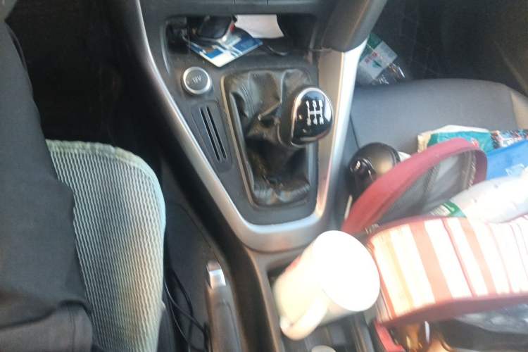Used Ford Focus 2017 Hatchback 1.6L Manual Comfort Plus SmartDrive Edition Gear Lever
