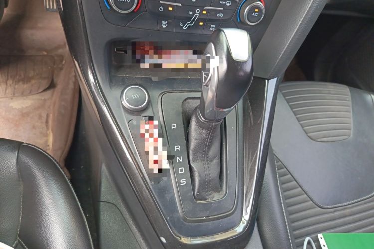 Used Ford Focus 2017 Hatchback 1.6L Automatic Fashion Edition Smart Drive Version Gear Lever