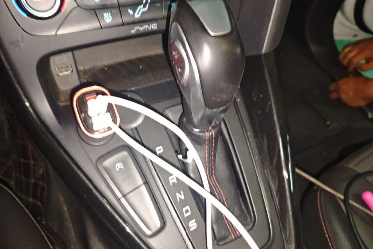 Used Ford Focus 2017 1.5T CTCC White and Black Limited Edition Gear Lever