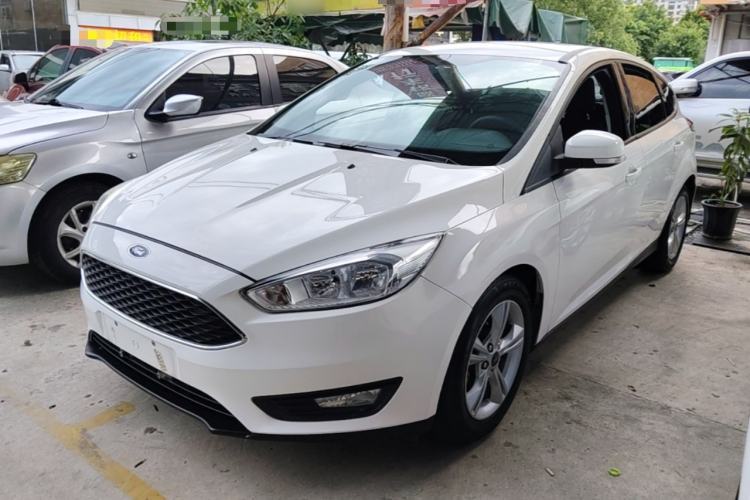 Used Ford Focus 2017 Hatchback 1.6L Automatic Comfort Plus SmartDrive Edition Guazi used car, China used car export, Used car for sale, Used  cars, Cheapest cars for sale