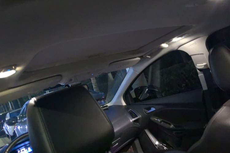 Used Ford Focus 2017 Sedan EcoBoost 180 Automatic Elite Model Headliner
