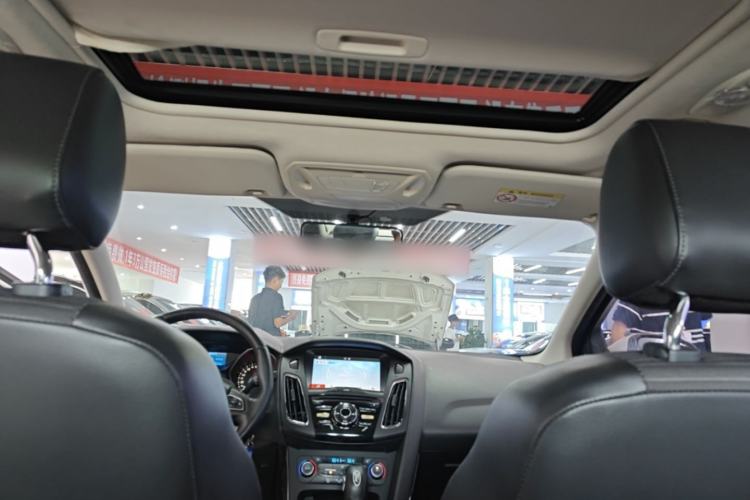 Used Ford Focus 2017 Sedan 1.6L Automatic Fashion Edition Smart Drive Version Headliner
