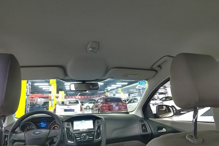 Used Ford Focus 2017 Sedan 1.6L Automatic Comfort Plus SmartDrive Edition Headliner