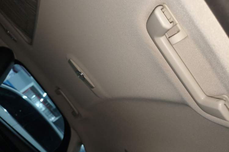 Used Ford Focus 2017 Sedan 1.6L Automatic Fashion Edition Smart Drive Version Headliner