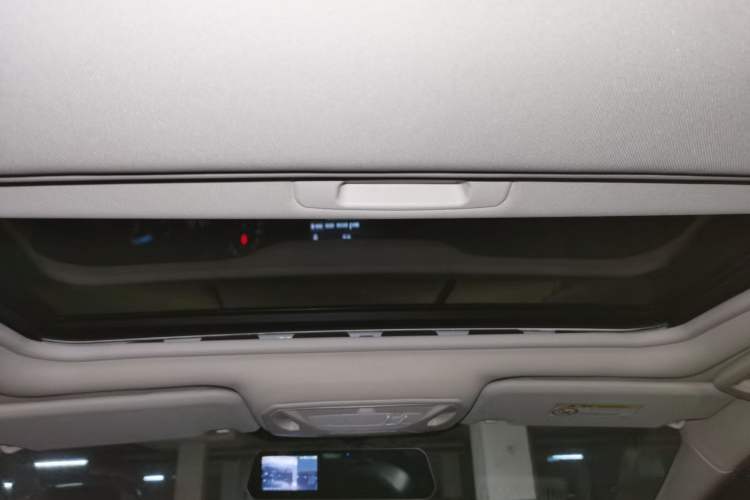 Used Ford Focus 2017 Hatchback 1.6L Automatic Fashion Edition Smart Drive Version Headliner