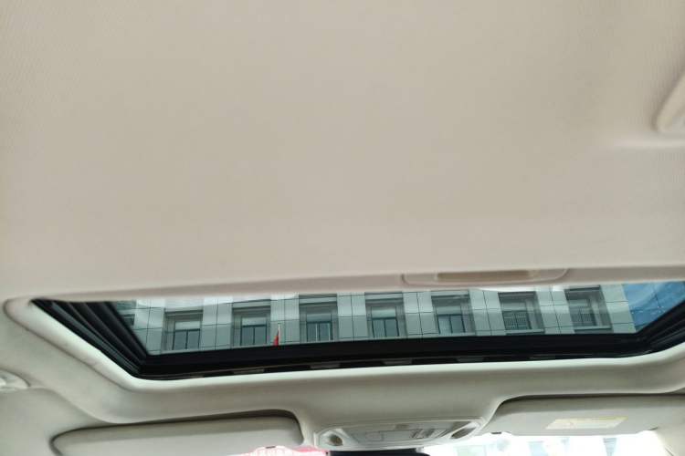 Used Ford Focus 2017 Hatchback EcoBoost 180 Automatic Sport Model Headliner