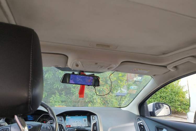 Used Ford Focus 2017 Sedan 1.6L Automatic Fashion Edition Smart Drive Version Headliner