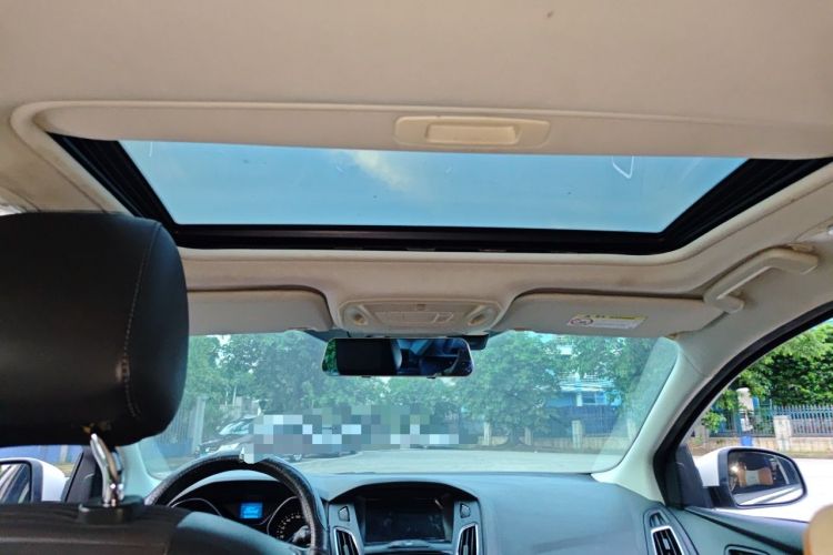 Used Ford Focus 2017 Hatchback 1.6L Automatic Fashion Edition Smart Drive Version Headliner