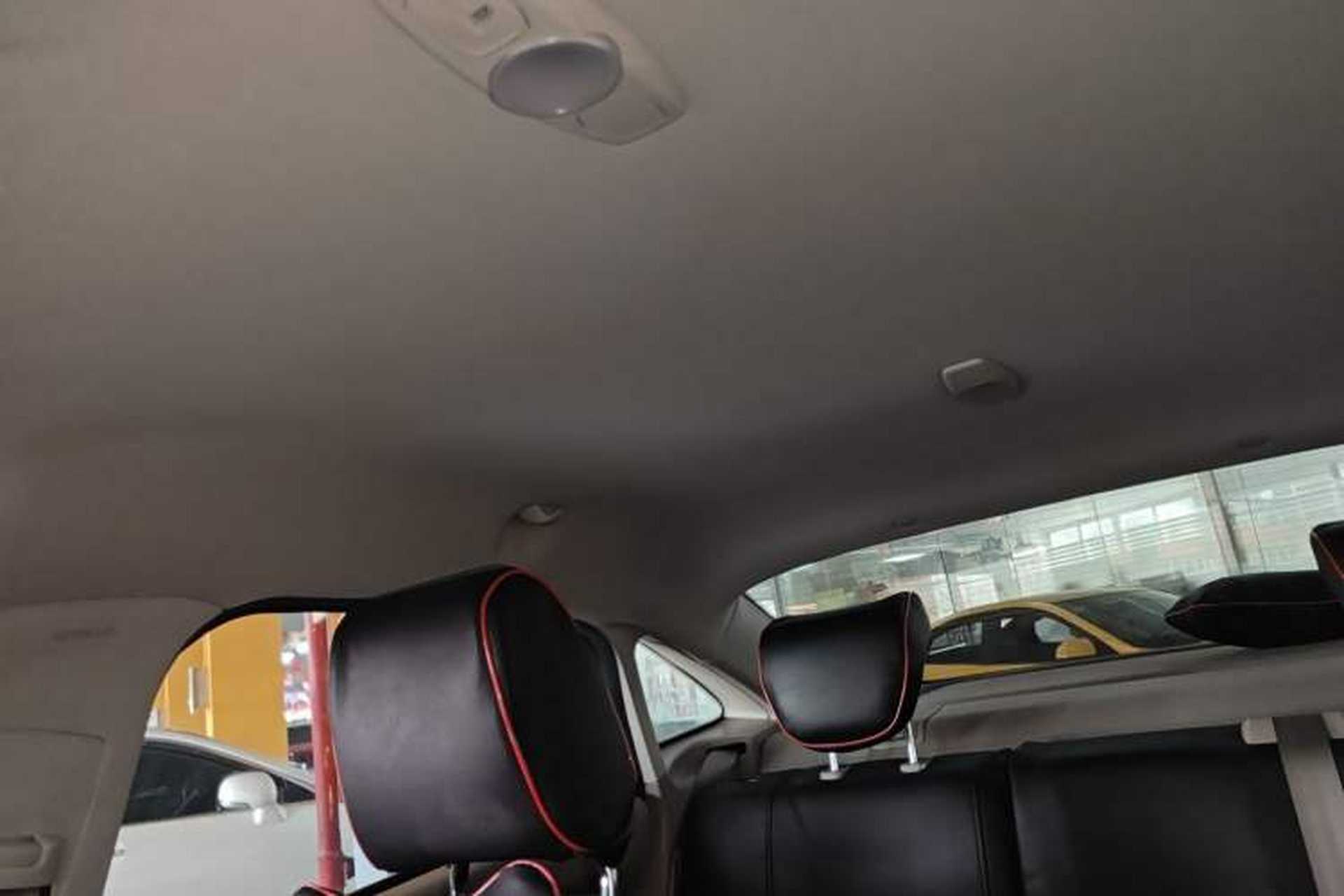 Used Ford Focus 2017 Sedan 1.6L Automatic Comfort Plus SmartDrive Edition Headliner