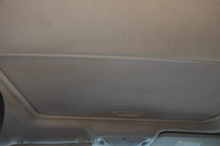 Used Ford Focus 2017 1.5T CTCC White and Black Limited Edition Headliner