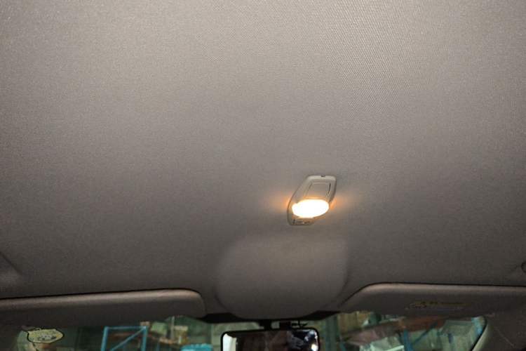 Used Ford Focus 2017 Sedan 1.6L Manual Comfort Plus SmartDrive Edition Headliner
