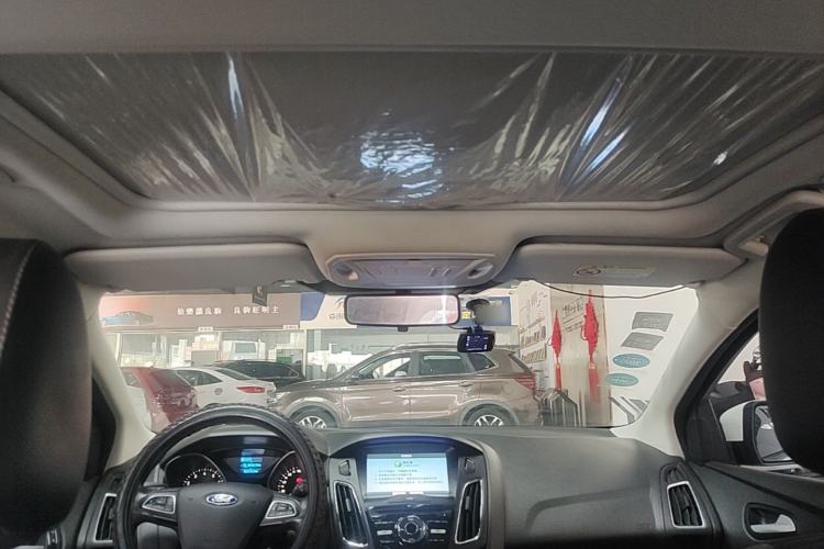 Used Ford Focus 2017 Hatchback 1.6L Automatic Fashion Edition Smart Drive Version Headliner