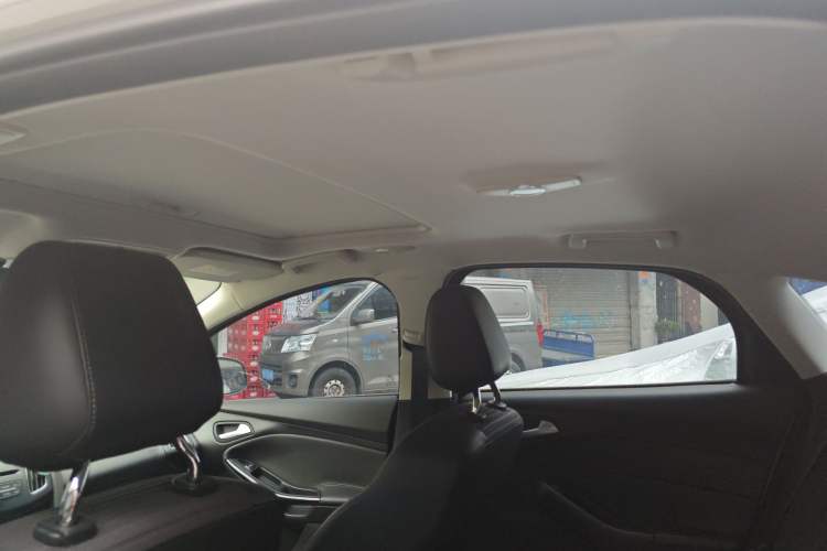 Used Ford Focus 2017 Hatchback EcoBoost 180 Automatic Elite Model Headliner