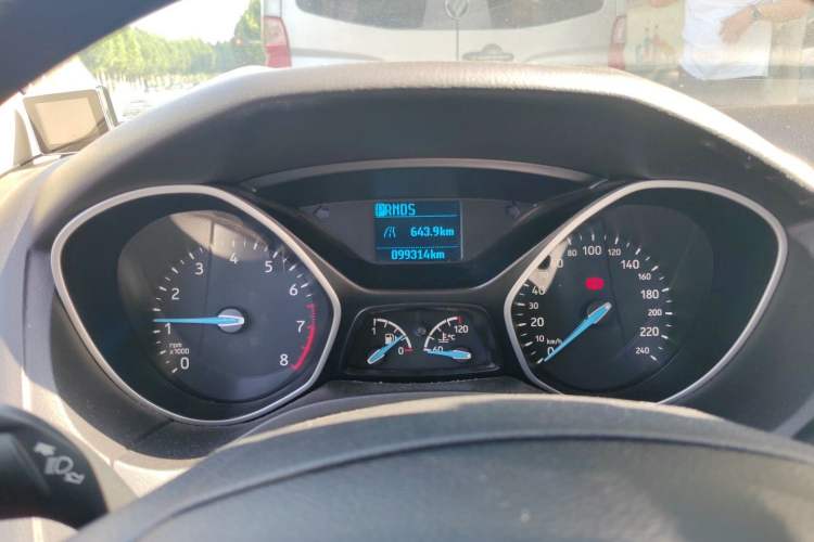 Used Ford Focus 2017 Hatchback 1.6L Automatic Comfort Plus SmartDrive Edition Instrument Cluster