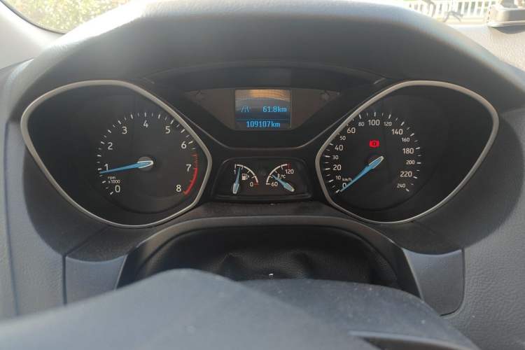 Used Ford Focus 2017 Sedan 1.6L Manual Comfort Plus SmartDrive Edition Instrument Cluster