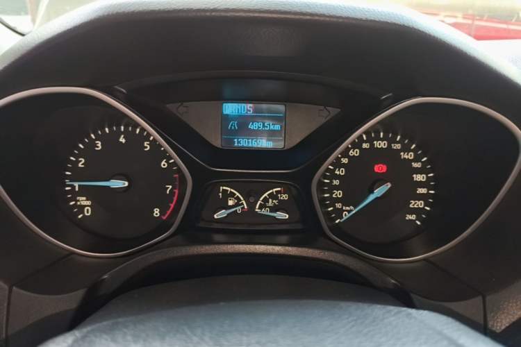Used Ford Focus 2017 Hatchback 1.6L Automatic Comfort Plus SmartDrive Edition Instrument Cluster