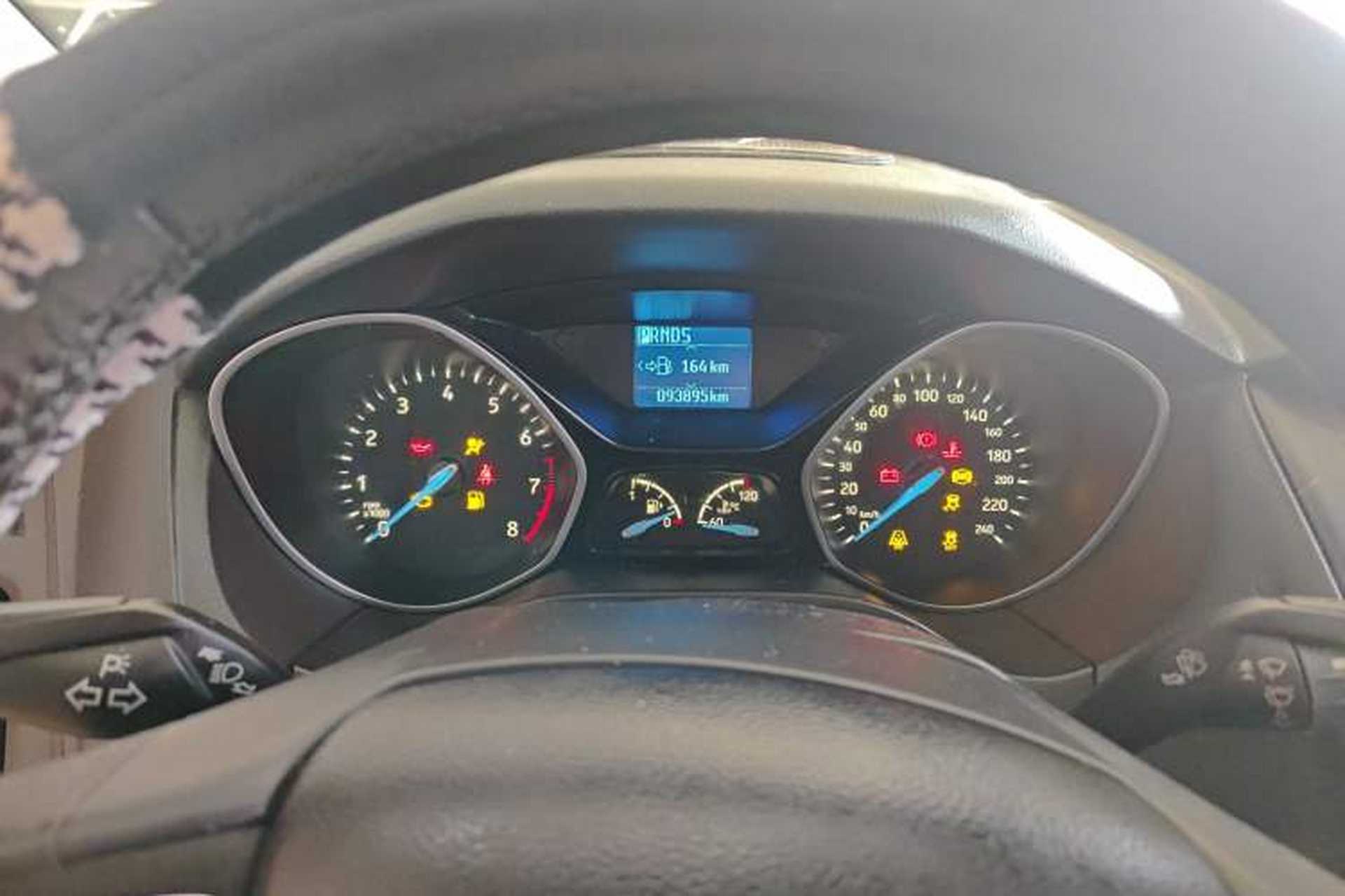 Used Ford Focus 2017 Sedan 1.6L Automatic Comfort Plus SmartDrive Edition Instrument Cluster