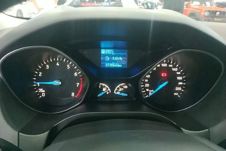 Used Ford Focus 2017 Hatchback 1.6L Automatic Fashion Edition Smart Drive Version Instrument Cluster