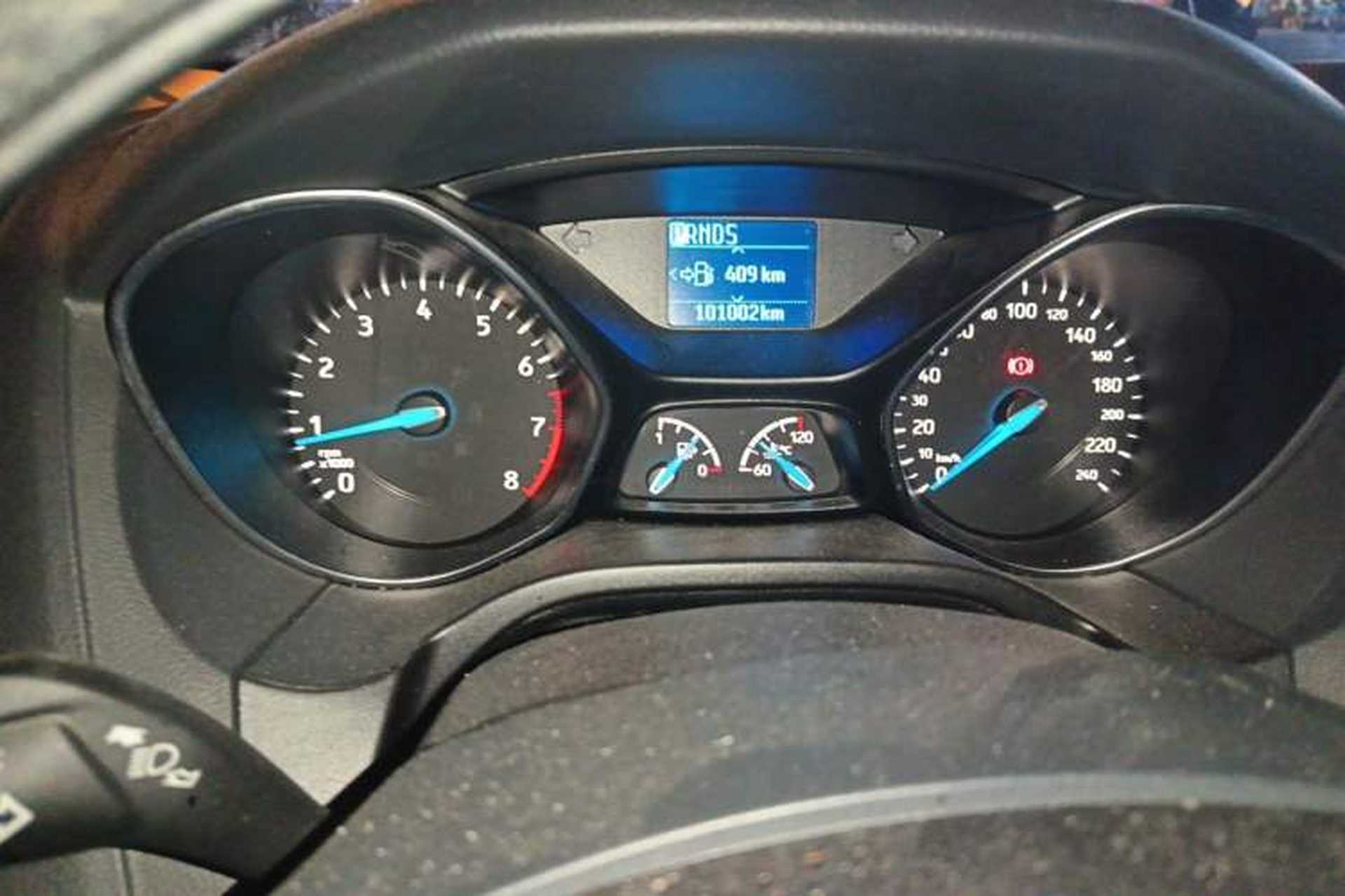 Used Ford Focus 2017 Sedan EcoBoost 125 Automatic Supreme Style SmartDrive Edition Instrument Cluster