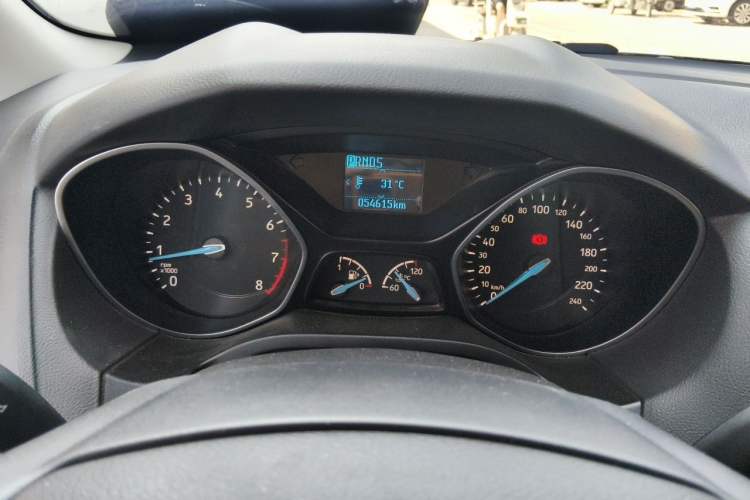 Used Ford Focus 2017 Sedan 1.6L Automatic Fashion Edition Smart Drive Version Instrument Cluster