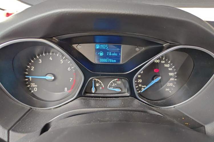 Used Ford Focus 2017 Sedan 1.6L Automatic Fashion Edition Smart Drive Version Instrument Cluster