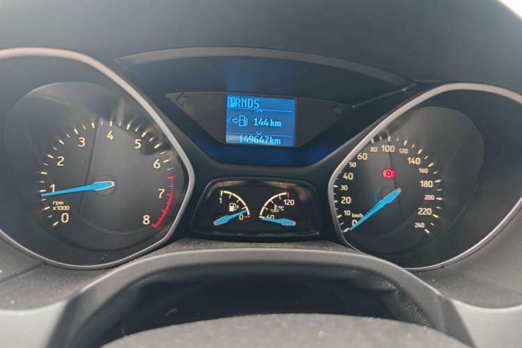 Used Ford Focus 2017 Hatchback 1.6L Automatic Fashion Edition Smart Drive Version Instrument Cluster