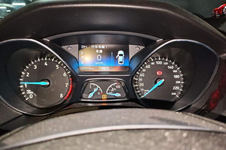 Used Ford Focus 2017 Hatchback EcoBoost 180 Automatic Elite Model Instrument Cluster