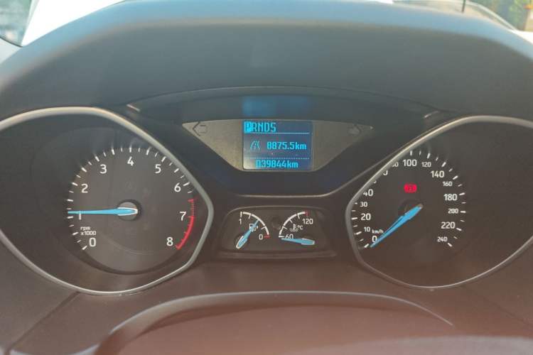Used Ford Focus 2017 Hatchback 1.6L Automatic Comfort Plus SmartDrive Edition Instrument Cluster