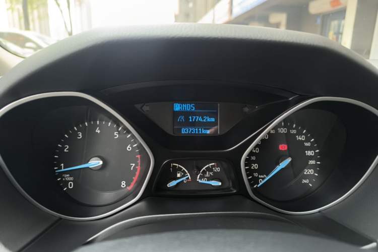 Used Ford Focus 2017 Sedan 1.6L Automatic Comfort Plus SmartDrive Edition Instrument Cluster