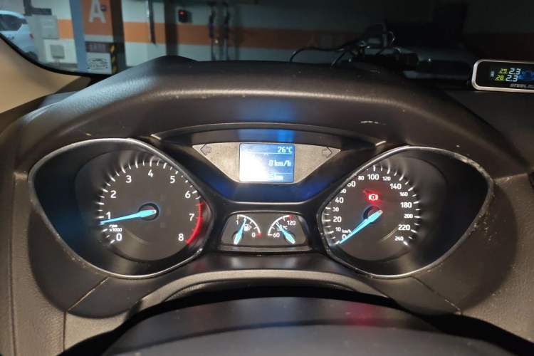 Used Ford Focus 2017 Hatchback 1.6L Manual Fashion Edition SmartDrive Version Instrument Cluster