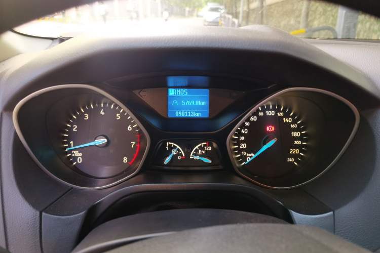 Used Ford Focus 2017 Sedan 1.6L Automatic Comfort Plus SmartDrive Edition Instrument Cluster
