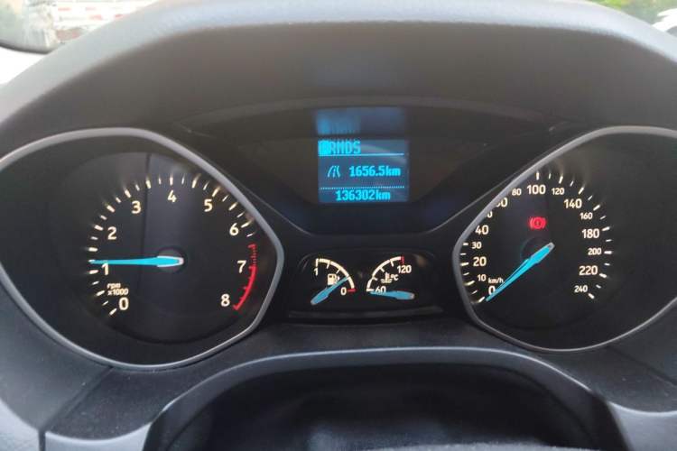 Used Ford Focus 2017 Sedan 1.6L Automatic Comfort Plus SmartDrive Edition Instrument Cluster