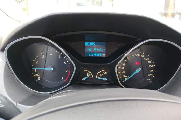 Used Ford Focus 2017 Hatchback 1.6L Automatic Fashion Edition Smart Drive Version Instrument Cluster