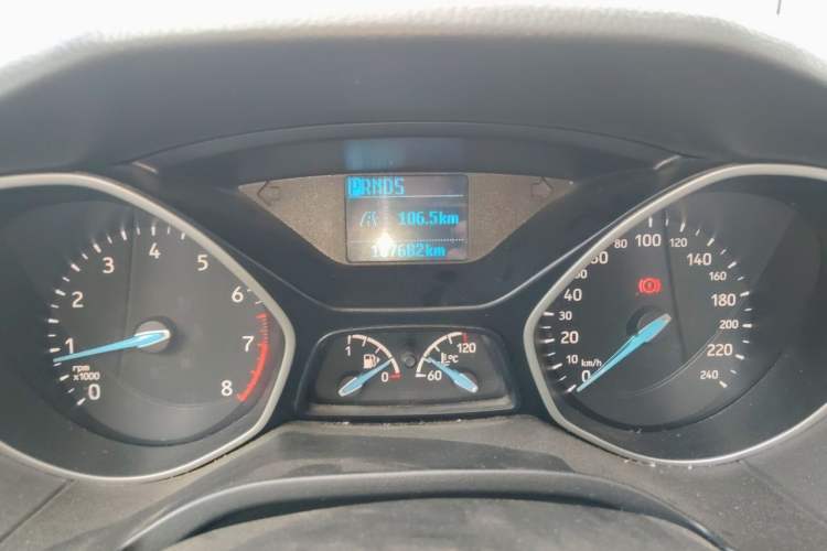 Used Ford Focus 2017 Sedan 1.6L Automatic Comfort Plus SmartDrive Edition Instrument Cluster
