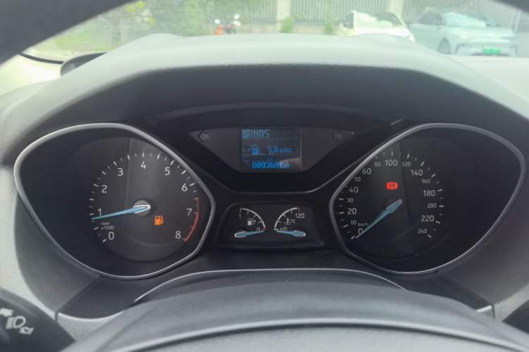 Used Ford Focus 2017 Sedan 1.6L Automatic Fashion Edition Smart Drive Version Instrument Cluster