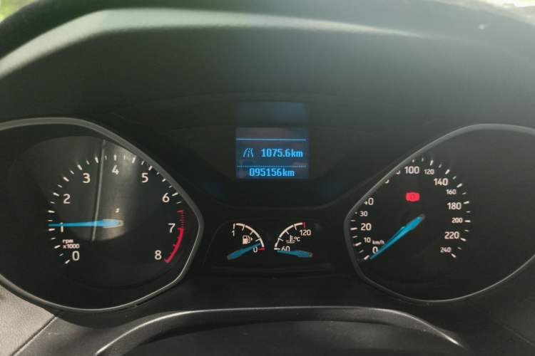 Used Ford Focus 2017 Sedan 1.6L Manual Comfort Plus SmartDrive Edition Instrument Cluster