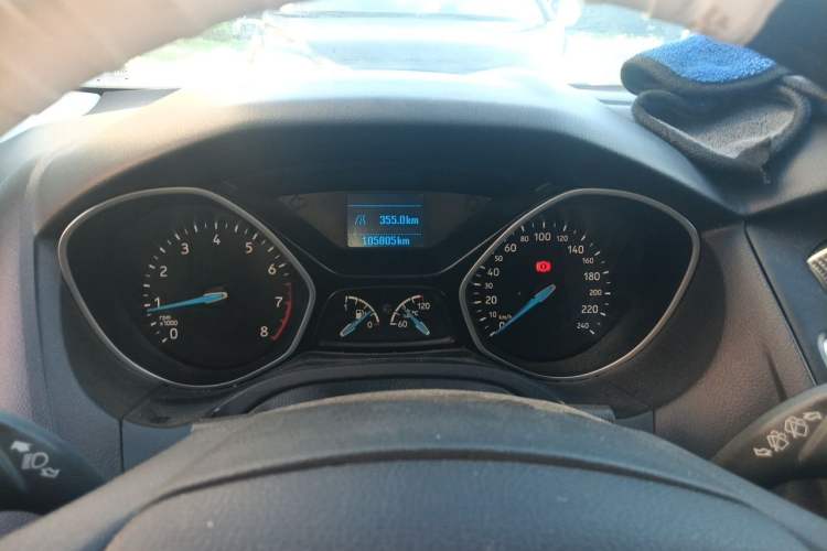Used Ford Focus 2017 Hatchback 1.6L Manual Comfort Plus SmartDrive Edition Instrument Cluster