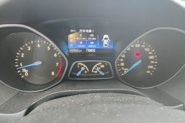 Used Ford Focus 2017 Sedan EcoBoost 180 Automatic Elite Model Instrument Cluster