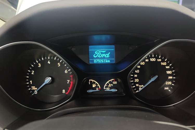 Used Ford Focus 2017 Hatchback 1.6L Automatic Fashion Edition Smart Drive Version Instrument Cluster