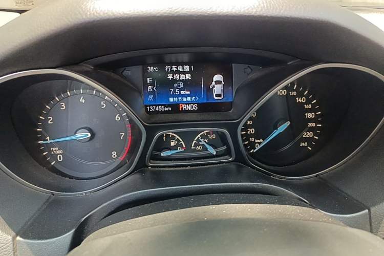 Used Ford Focus 2017 Sedan EcoBoost 180 Automatic Elite Model Instrument Cluster
