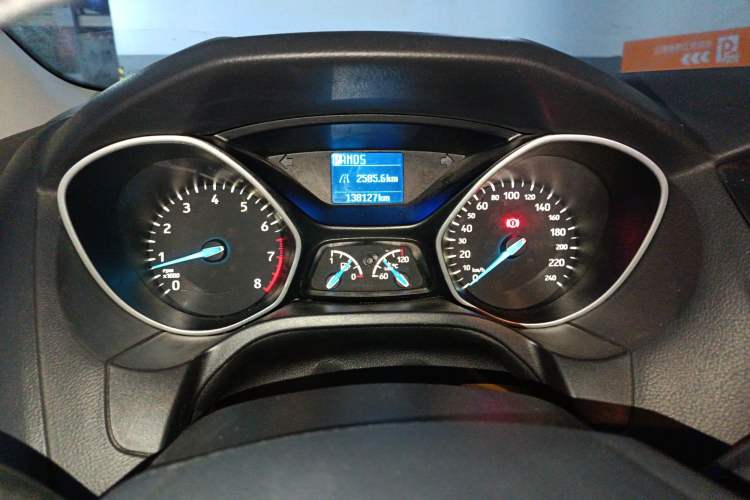 Used Ford Focus 2017 Sedan 1.6L Automatic Comfort Plus SmartDrive Edition Instrument Cluster