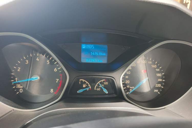 Used Ford Focus 2017 Sedan 1.6L Automatic Comfort Plus SmartDrive Edition Instrument Cluster