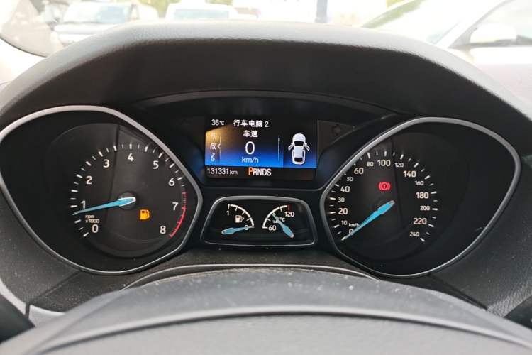 Used Ford Focus 2017 Hatchback EcoBoost 180 Automatic Elite Model Instrument Cluster