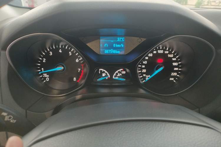 Used Ford Focus 2017 Sedan 1.6L Manual Fashion Edition Smart Drive Version Instrument Cluster