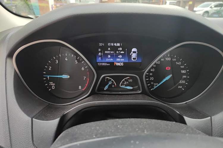Used Ford Focus 2017 Hatchback EcoBoost 180 Automatic Elite Model Instrument Cluster