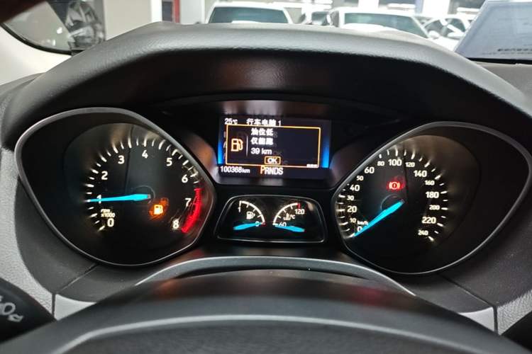 Used Ford Focus 2017 1.5T CTCC White and Black Limited Edition Instrument Cluster