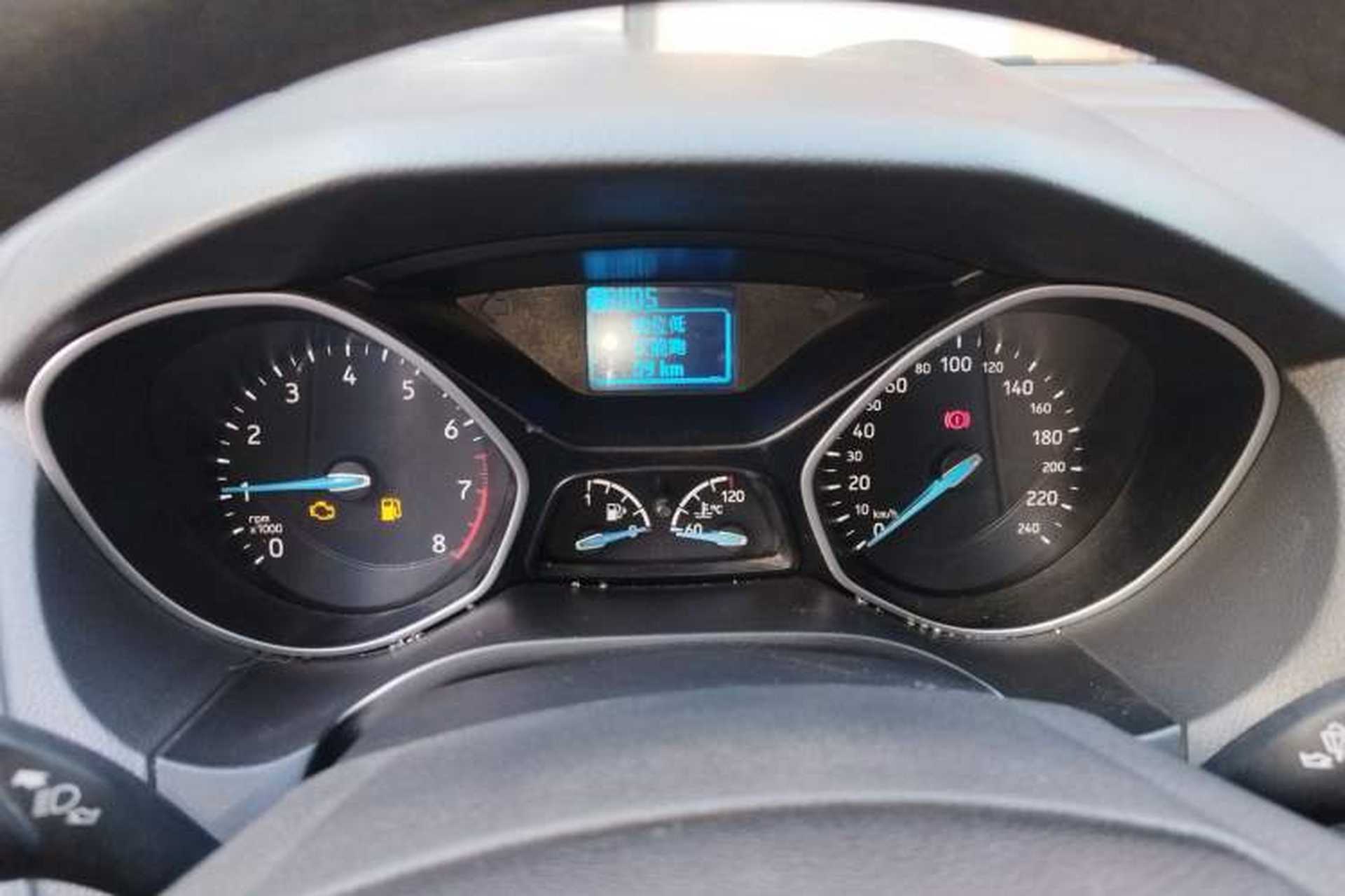 Used Ford Focus 2017 Sedan 1.6L Automatic Comfort Plus SmartDrive Edition Instrument Cluster