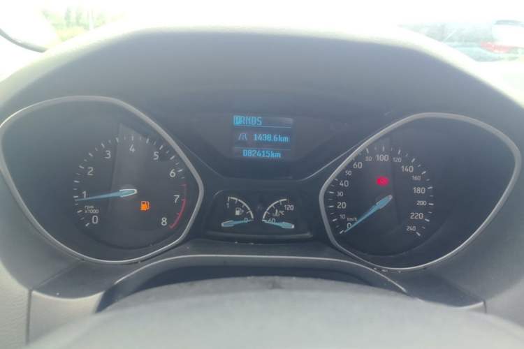 Used Ford Focus 2017 Sedan 1.6L Automatic Comfort Plus SmartDrive Edition Instrument Cluster