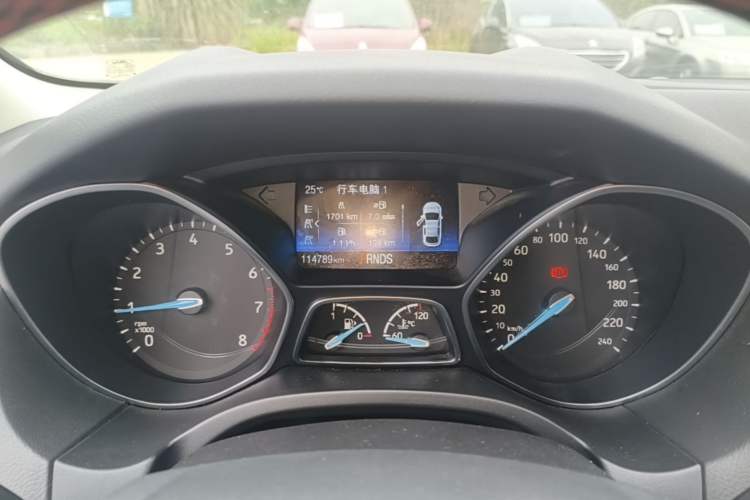 Used Ford Focus 2017 1.5T CTCC White and Black Limited Edition Instrument Cluster